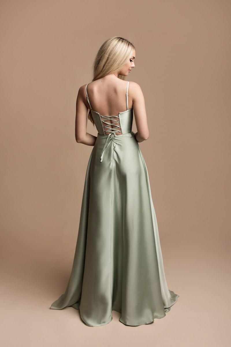 Svetlozelené dlhé šaty so šnurovaním Emma