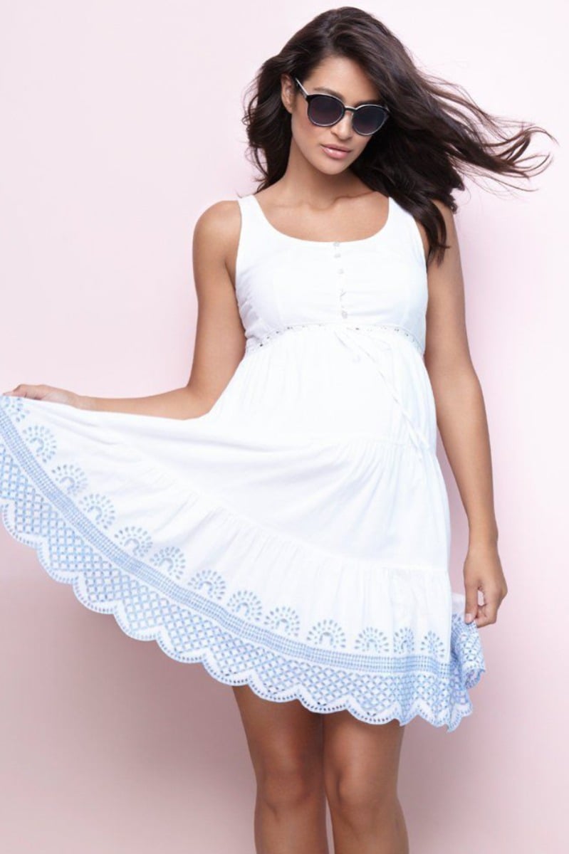 Svetlomodro-biele tehotenské šaty s výšivkou Sabrina